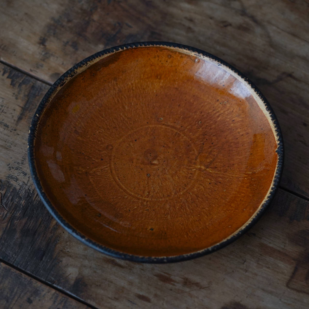 19世紀 アメリカ 大らかな無地のレッドウェア皿 プレート / アンティーク 1800年代 Redware / 古民芸 民藝 河井寛次郎 バーナードリーチ