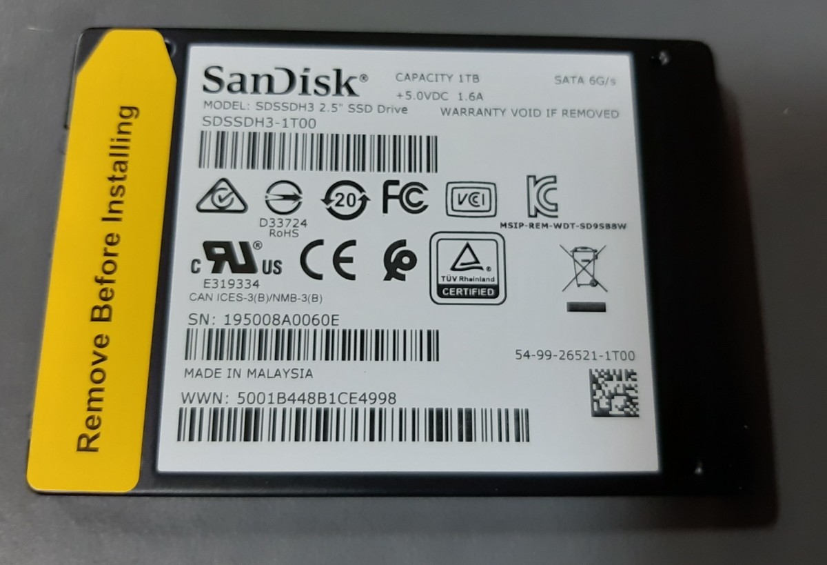 サンディスク SanDisk ULTRA 3D SSD 1TB 2.5インチ 7mm SATA サンディスク SanDisk ULTRA 3D SSD 1TB 2.5インチ 7mm SATA
