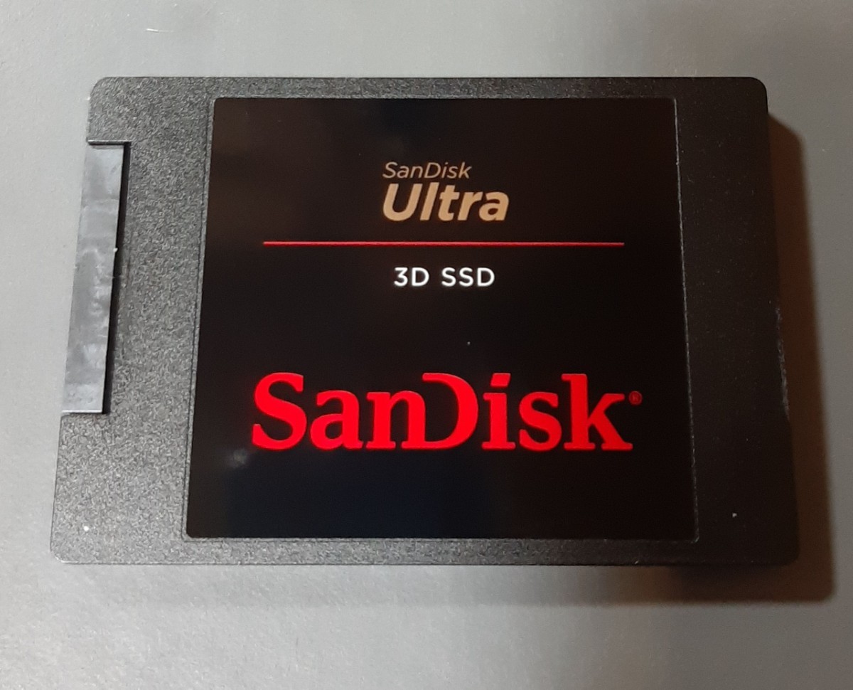 サンディスク SanDisk ULTRA 3D SSD 1TB 2.5インチ 7mm SATA サンディスク SanDisk ULTRA 3D SSD 1TB 2.5インチ 7mm SATA