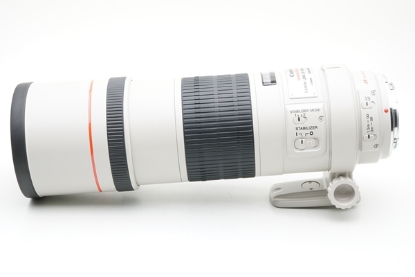 ジャンク品のCanon EF 300mm F4 L Canon EF300 F4L USM 超望遠レンズ キャノン ジャンク S9177187