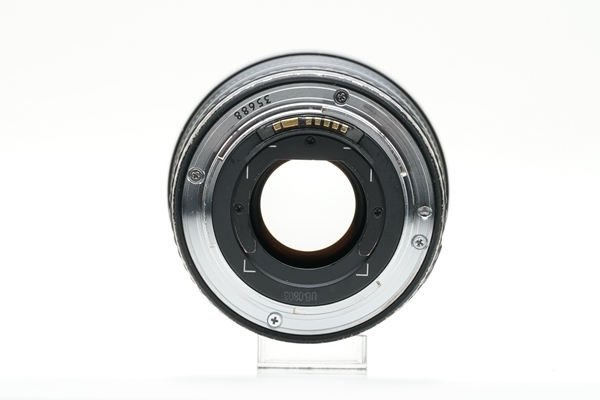 【フジヤカメラ】難有り品 Canon EF16-35mm F2.8L USM (専用フード付き) キヤノン デジタル一眼レフ用 EFマウント 超広角ズームレンズ_画像6