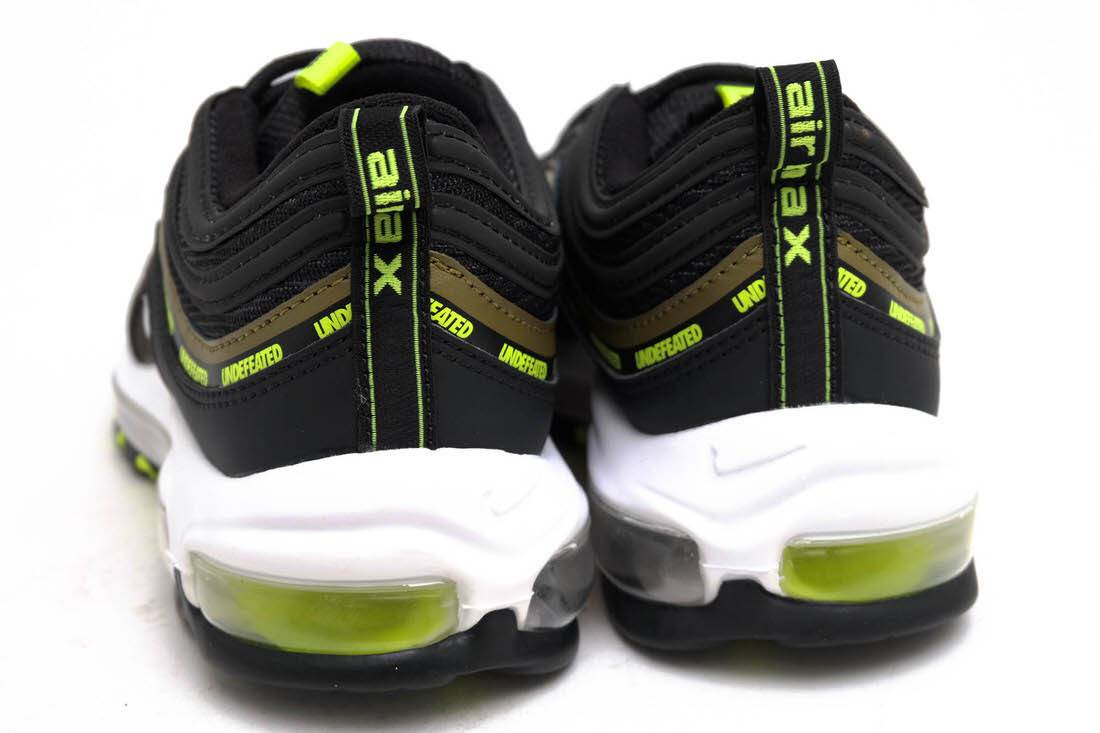 NIKE ナイキ ローカットスニーカー DC4830-001 AIR MAX97 UNDEFEATED エアマックス 97 アンディフィーテッド_画像4