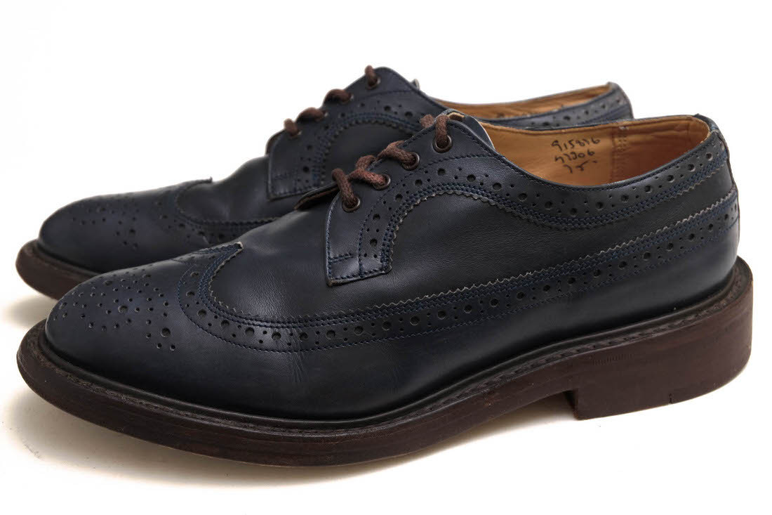 Tricker's トリッカーズ ビジネスシューズ M7306 Golosh Brogues 牛革 カーフ メダリオン ロングウイングチップ グッドイヤーウェルト製法