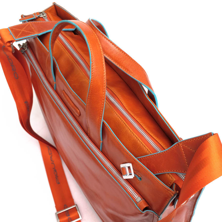 PIQUADRO ピークアドロ ビジネスバッグ Blue Square ブルー・スクエア