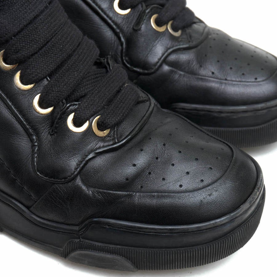 GIVENCHY Givenchy is ikatto sneakers 3173 TYSON STARS Thai sonRiccardo Tisci Riccardo Tisci cow leather car f studs 