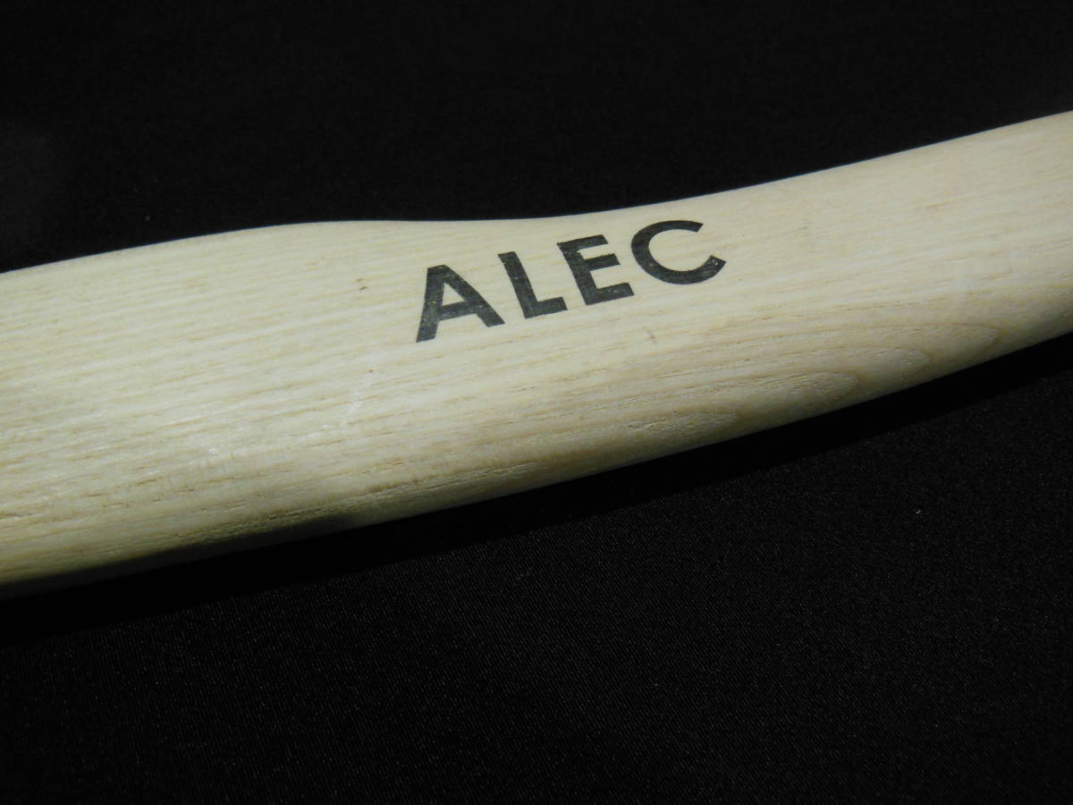 ALEC [薪割り 斧/ベルト穴付き専用カバー (ブラック)] 手斧 コンパクトサイズ [38cm 約800g ] キャンプ アウトドア_画像4