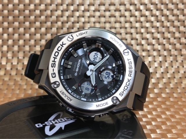 新品 CASIO カシオ 正規品 G-SHOCK ジーショック Gショック 腕時計 電波ソーラー腕時計 アナデジ G-STEEL 多機能腕時計 防水 GST-W110-1A_画像5