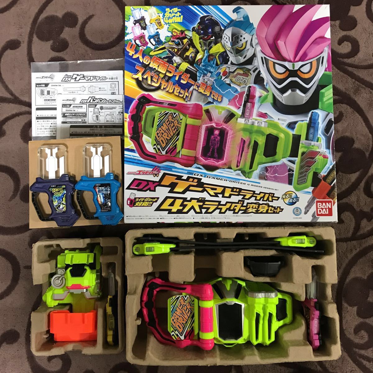 Bibian 比比昂 - DX ゲーマドライバー 4大ライダー変身セット Bibian 比比昂 - DX ゲーマドライバー 4大ライダー変身セット