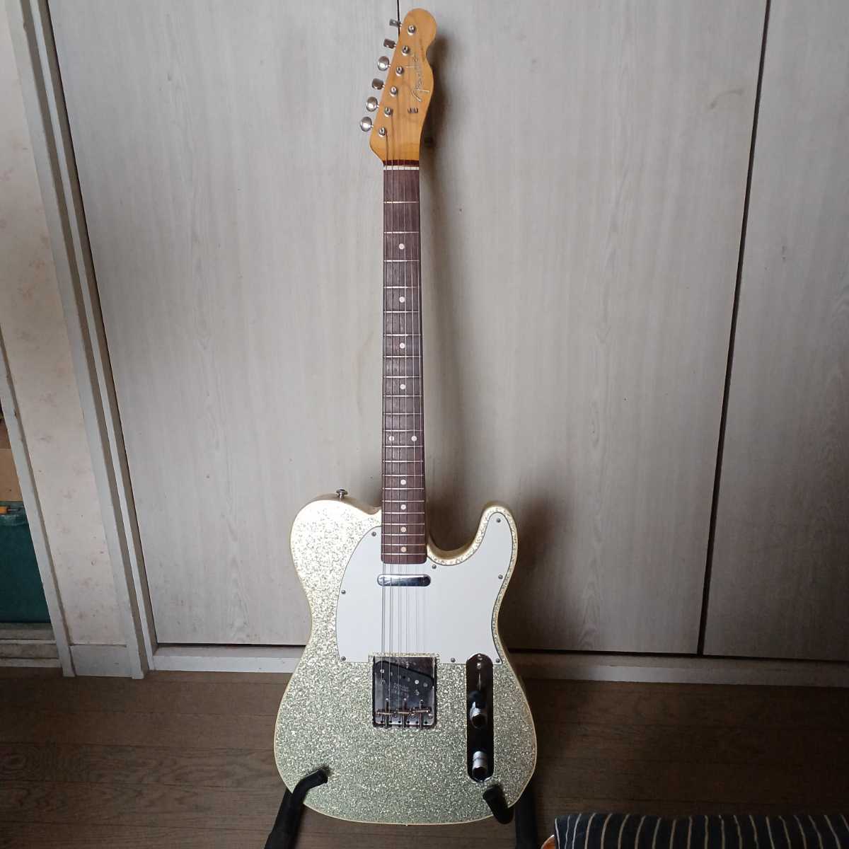 Fender Japan Telecaster silver sparkle _画像1