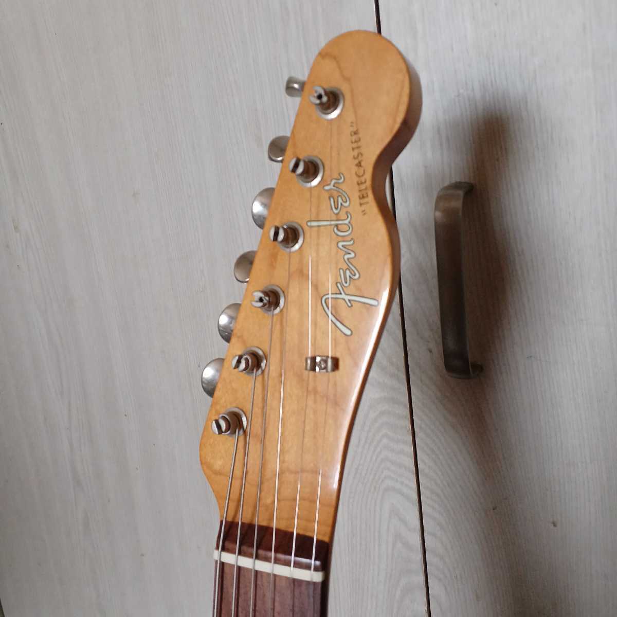 Fender Japan Telecaster silver sparkle _画像2