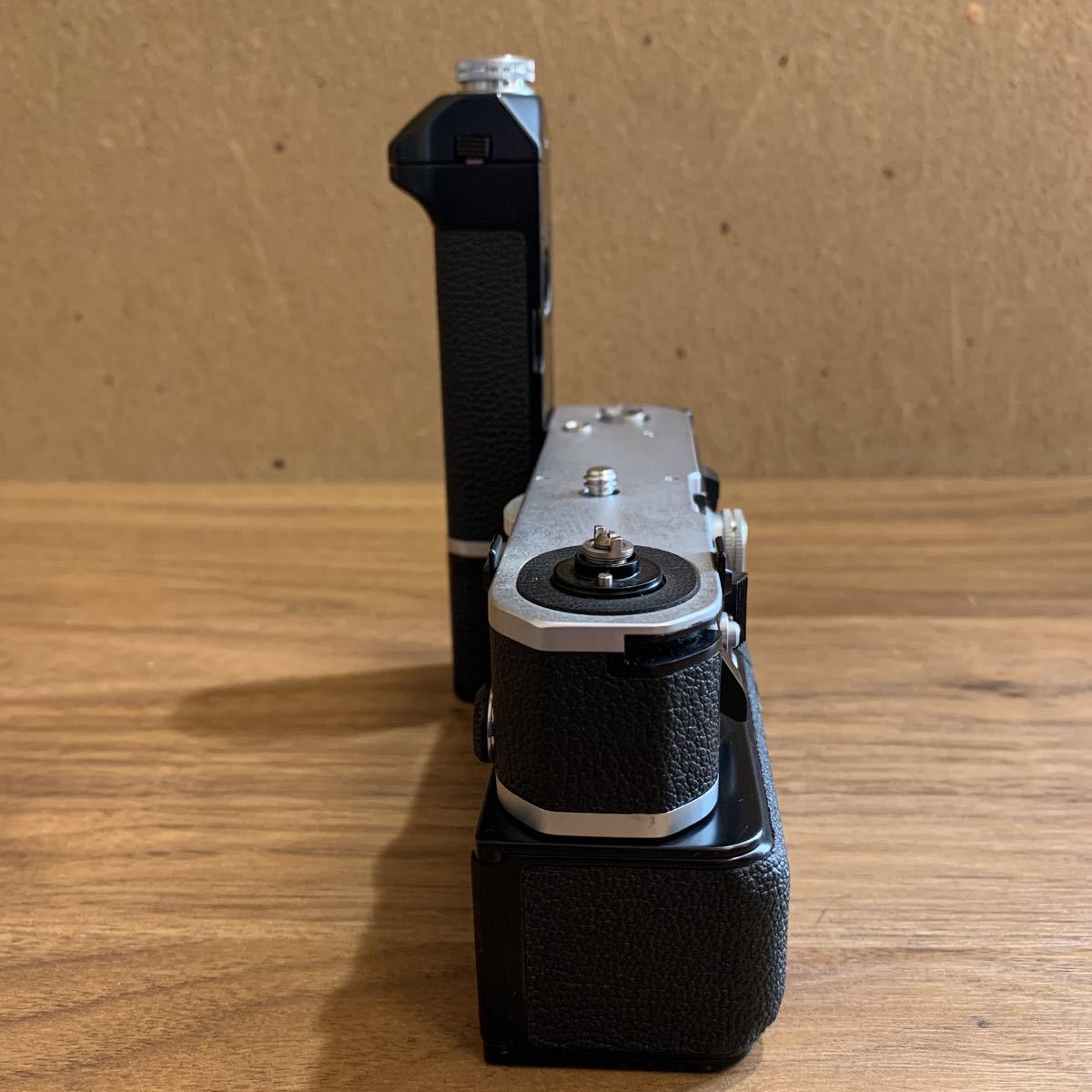 美品 Nikon ニコン MB-1 MD-2 モータードライブ MOTOR DRIVE カメラ