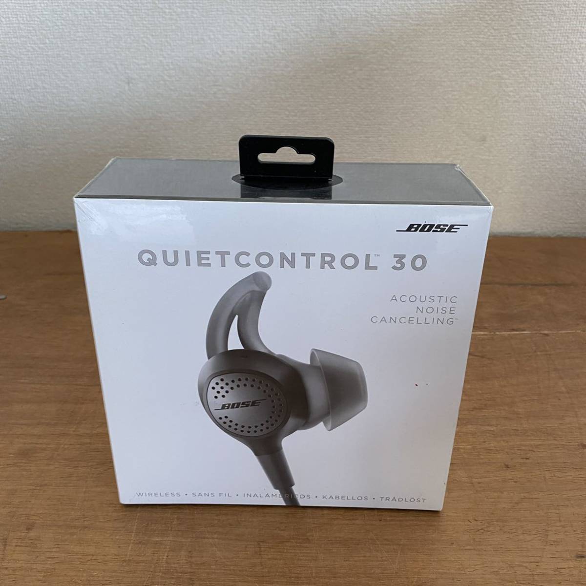 爆買い安い】 BOSE - BOSE イヤホン QuietControl 30の通販 by