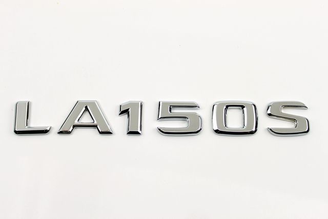 ベンツ風 ダイハツムーヴ型式エンブレム LA150S LA160S_画像2