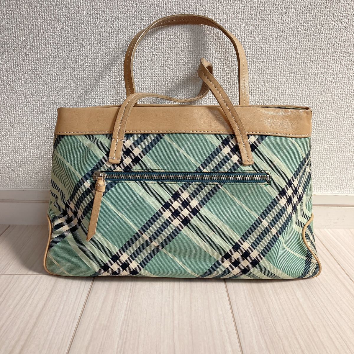 ヤフオク! - 【美品】Burberry バーバリー ノバチェック レデ...