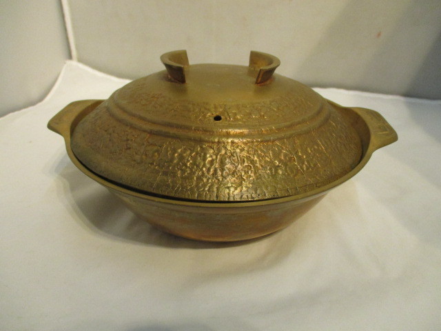 中古良品 業務用 真鍮 両手鍋 直径17ｃｍ 蓋つき 厨房小物 店舗用品 k0278