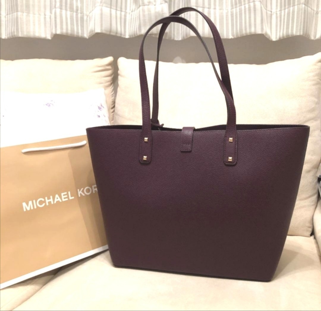 【新品未使用品】MICHAEL KORS マイケルコース レザーラージトートバッグ