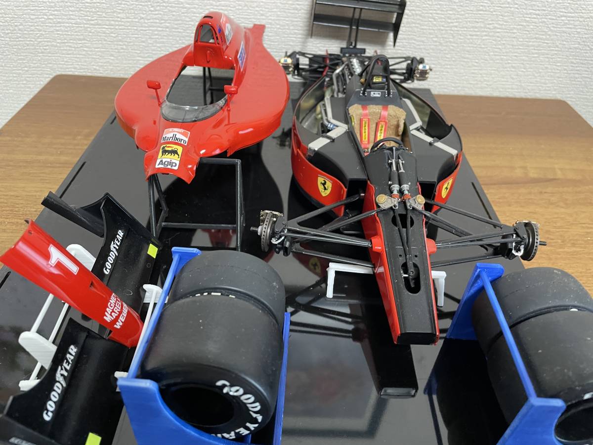 タミヤ 1/12 フェラーリ 641/2 (F190)完成品ケース付き | mankey.gr