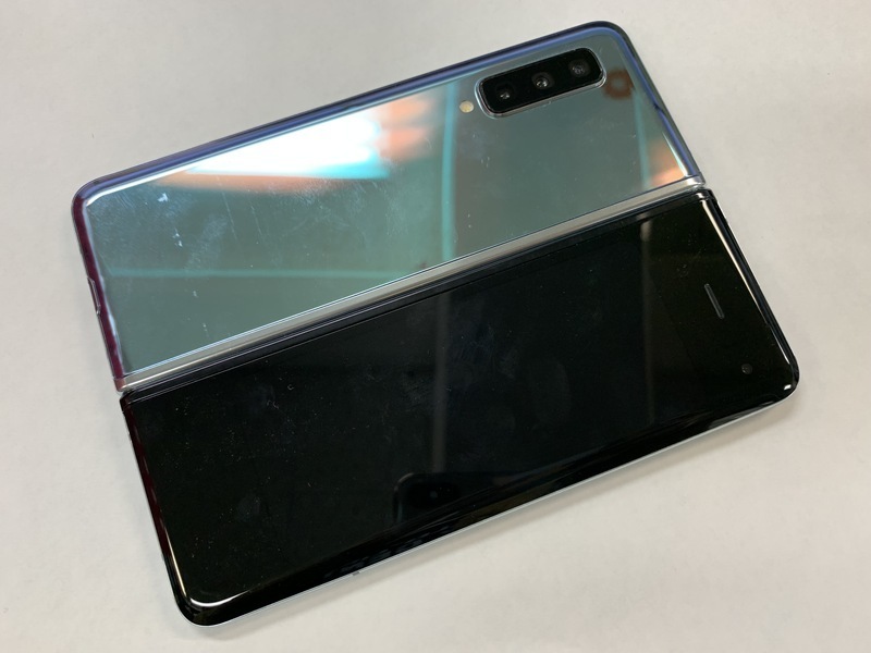 CG127 au Galaxy Fold SCV44 スペースシルバー ジャンク CG127 au Galaxy Fold SCV44 スペースシルバー ジャンク