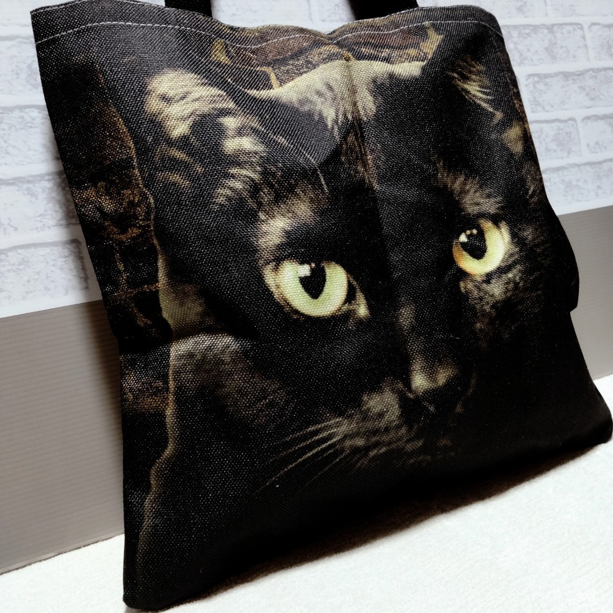 【トートバッグ】折りたたみ　エコバッグ　匿名配送　猫グッズ　ネコ　ねこ　猫　ショッピング　旅行　補助バッグ　サブバッグ　黒猫F