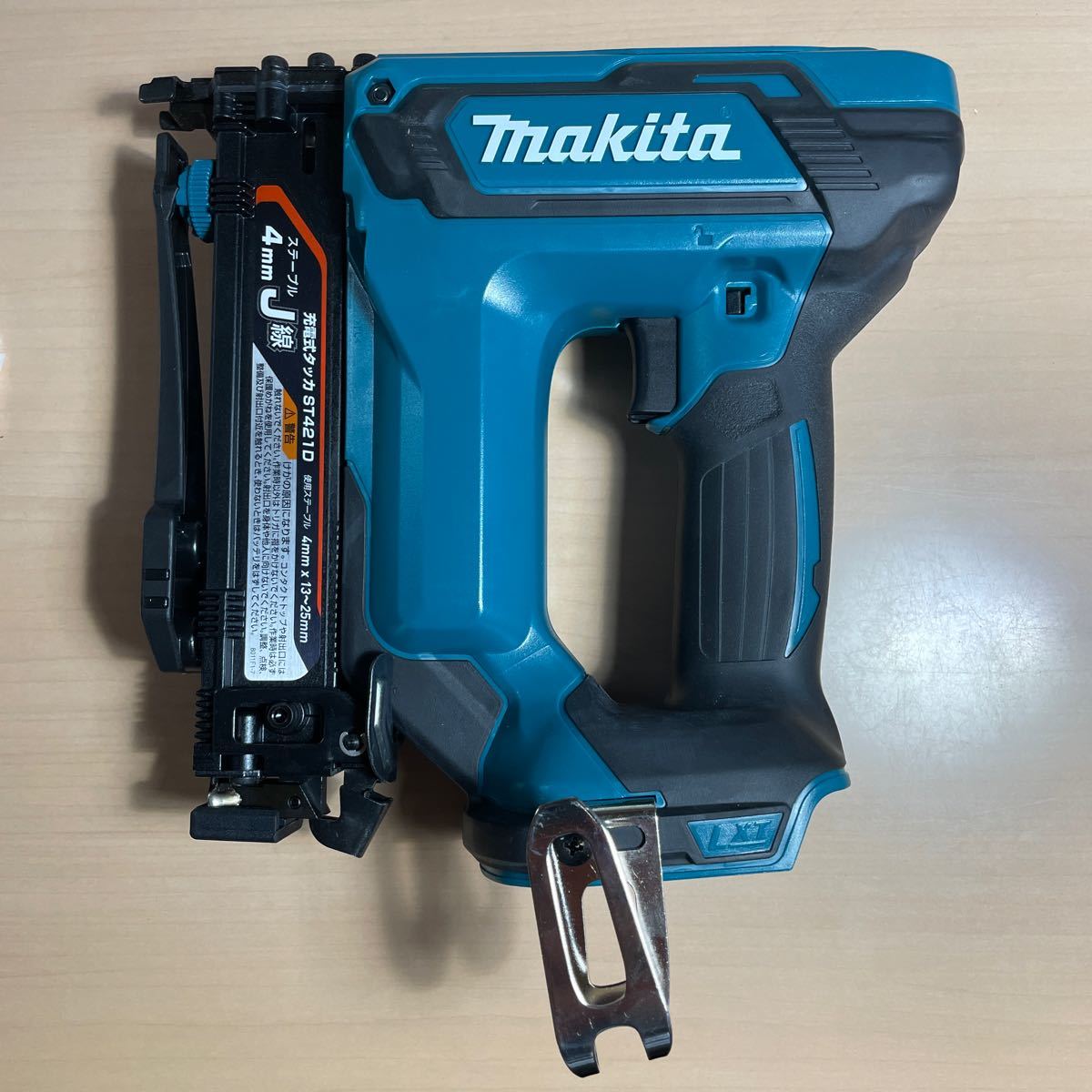 マキタ(makita) 充電式タッカ 18V バッテリ・充電器別売、ケース付