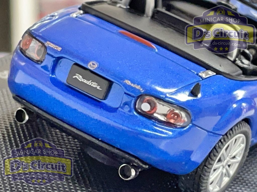 即決あり 完売品 1/43 43721 マツダ ロードスター NC 2005 (ウイニングブルー)_画像7