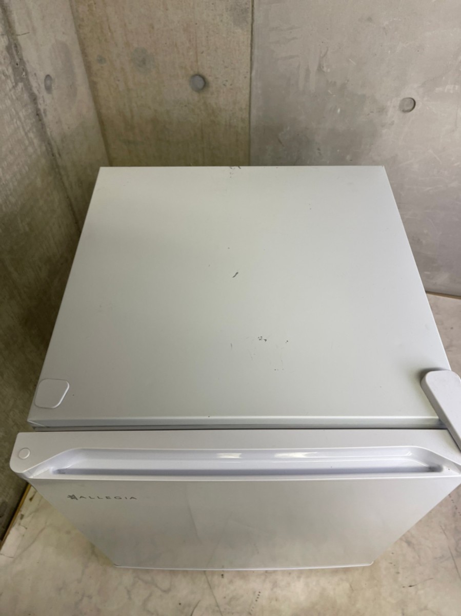 SG050926 ALLEGiA 1ドア 冷蔵庫 AR-BC46 小型冷蔵庫 46L 2019年製 前面ヘコミ有り 単身 一人暮らし 動作確認済み_画像3