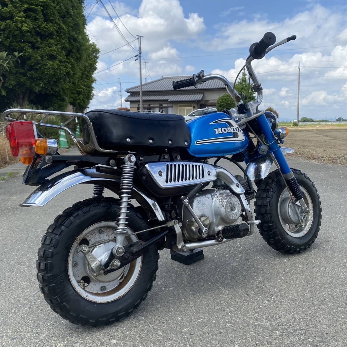 ホンダ モンキー50 Z50J 始動 書類付 現状車 希少 1702㌔純正 ホンダ モンキー50 Z50J 始動 書類付 現状車 希少 1702㌔純正