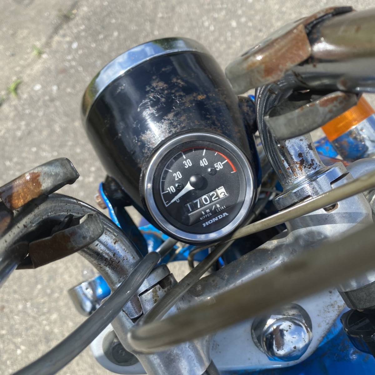 ホンダ モンキー50 Z50J 始動 書類付 現状車 希少 1702㌔純正 ホンダ モンキー50 Z50J 始動 書類付 現状車 希少 1702㌔純正