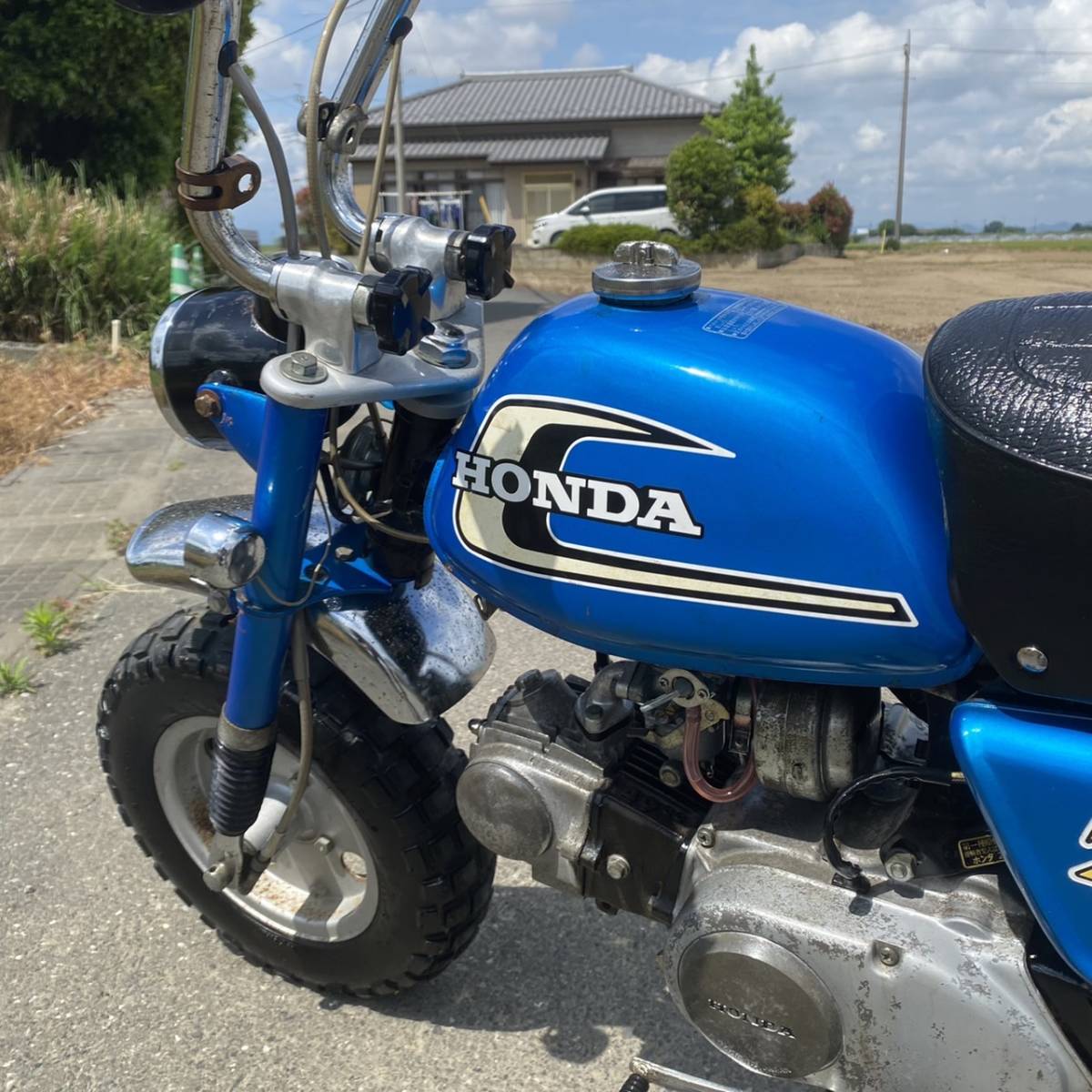 ホンダ モンキー50 Z50J 始動 書類付 現状車 希少 1702㌔純正 ホンダ モンキー50 Z50J 始動 書類付 現状車 希少 1702㌔純正