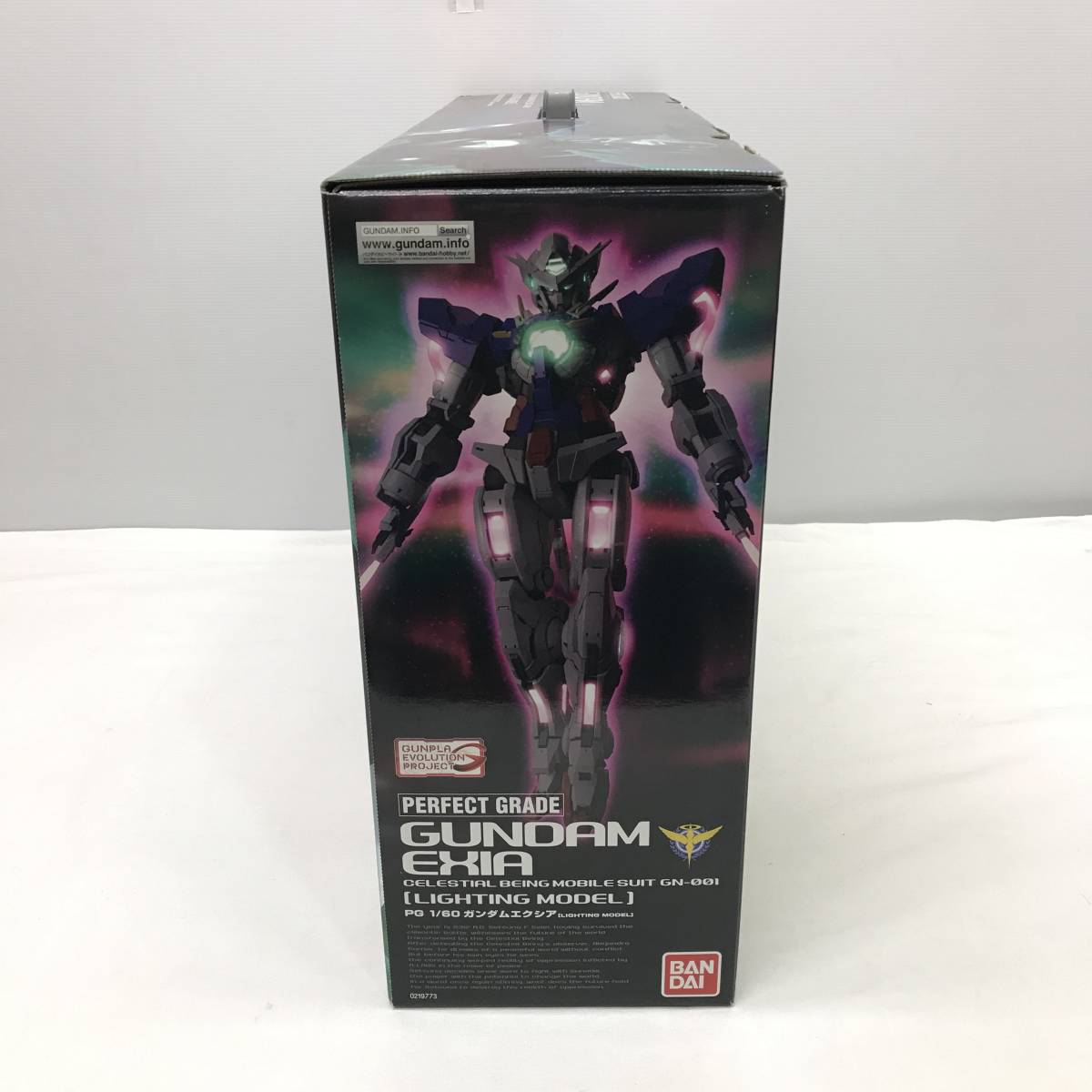 玩558 プラモデル バンダイ PG 1/60 機動戦士ガンダムOO ガンダム