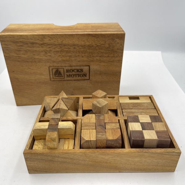 K124-U20-1686 ROCKS MOTION ロックスモーション 木製 ウッドパズル 知育玩具 ６個セット 木箱入り ①