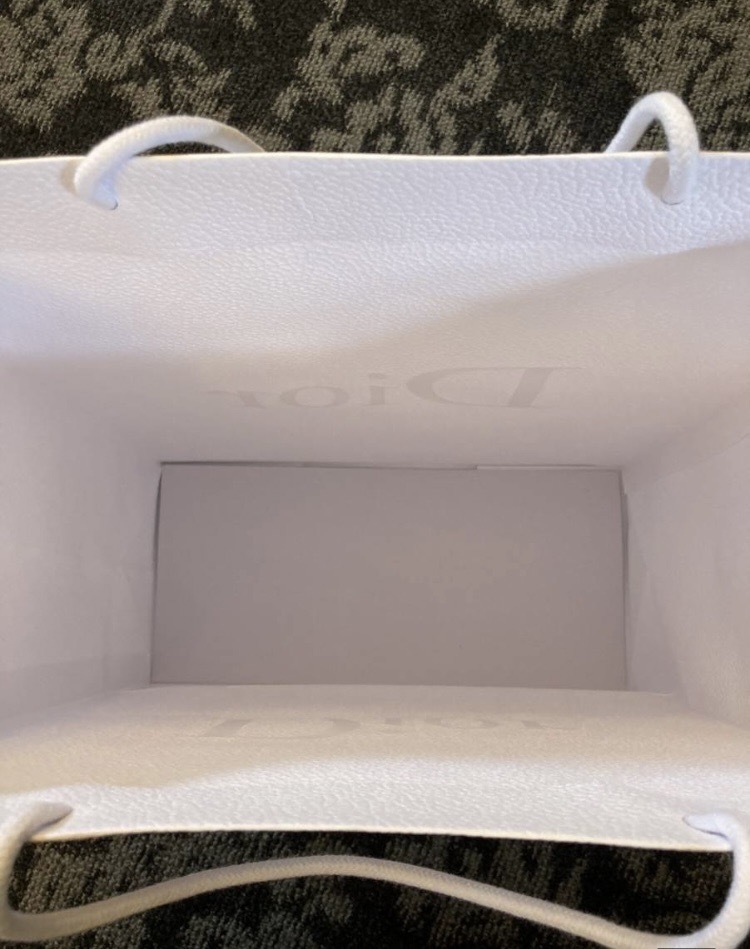 Dior 　手提げ紙袋 　リボン付き　幅360 高さ440 奥行き170　　ショップ袋　ブランド　ディオール_画像2