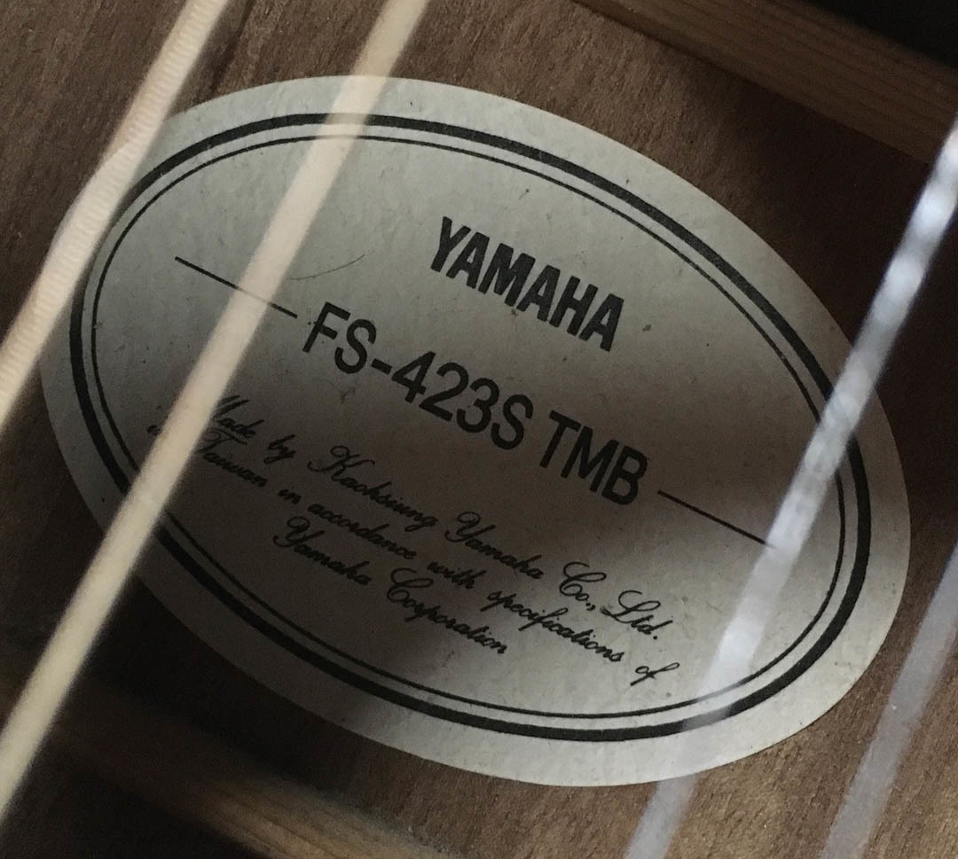 YAMAHA FS-423S ヤマハ アコースティックギター ソフトケース付 アコギ 北海道 札幌_画像3