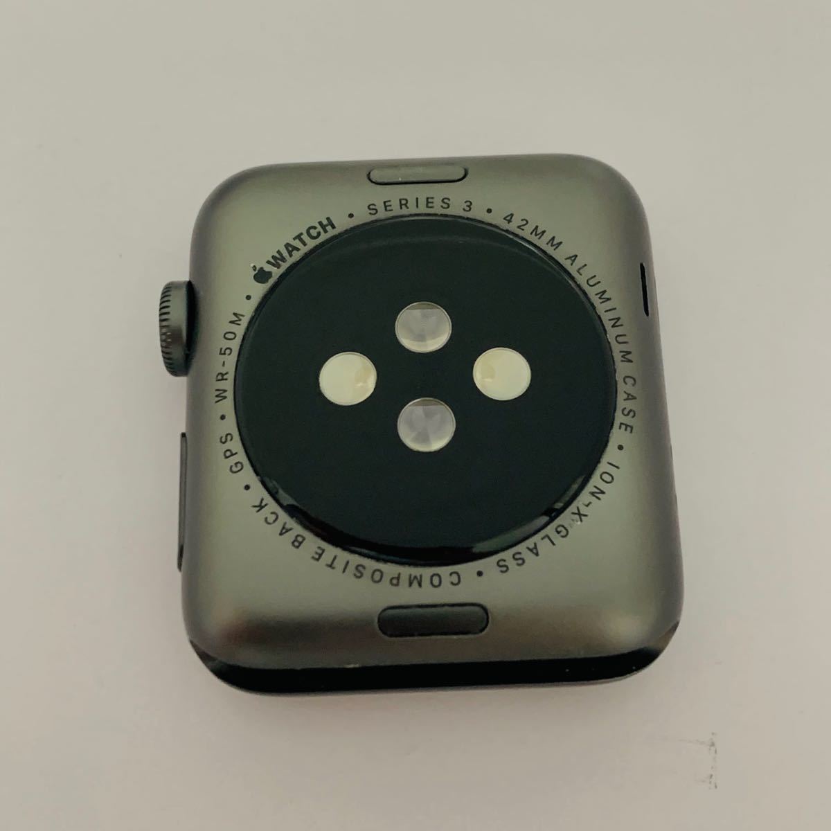 Apple Watch series 3ー42mm GPS (AW3-178)