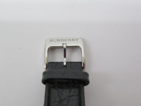 ♪harm8170-7 759 Burberry バーバリー 11300G クォーツ QZ 腕時計 白文字盤　革ベルト　ヴィンテージ　メンズ ウォッチ 稼働_画像6