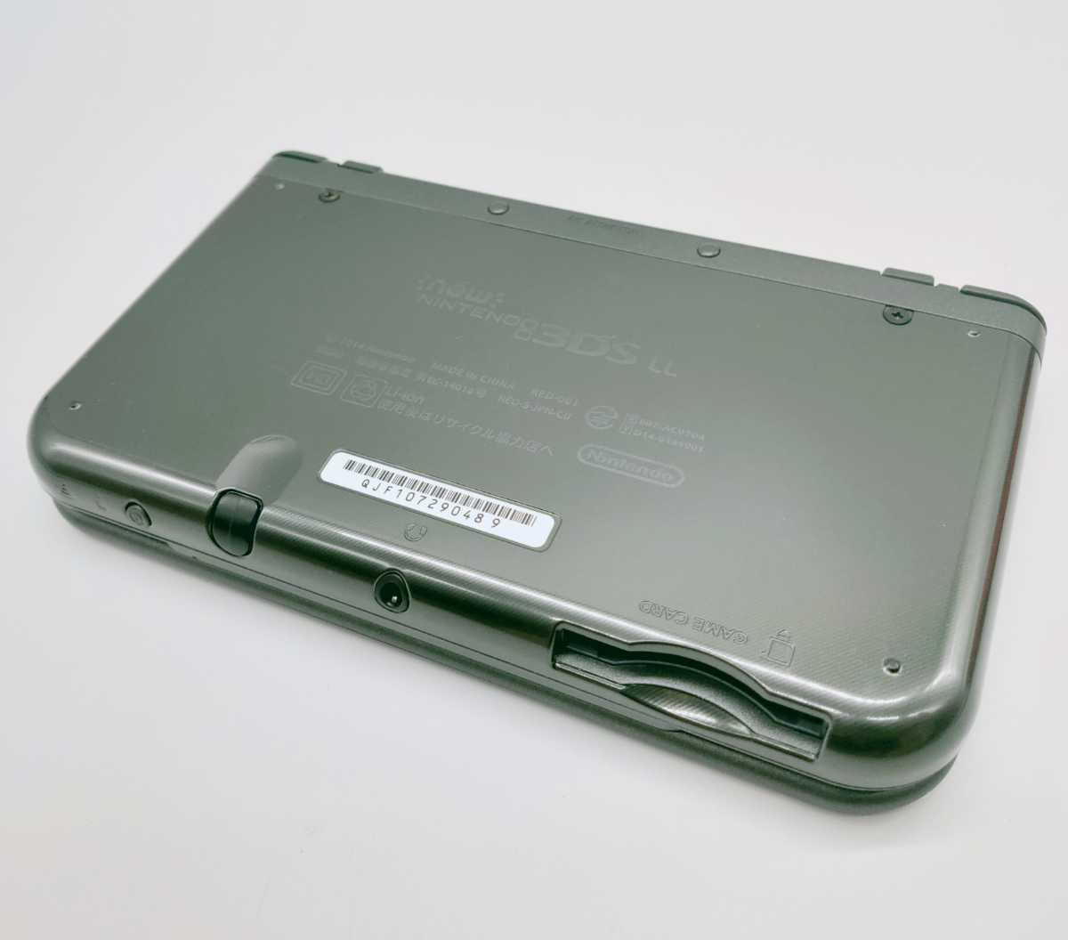 美品 Newニンテンドー3DS LL メタリックブラック ARカード未開封 ほぼ