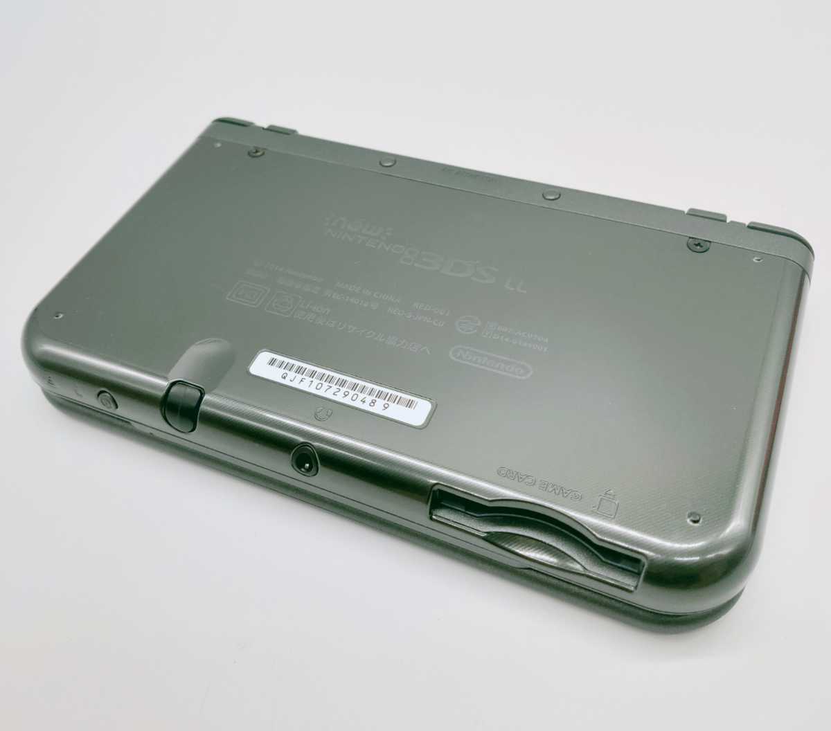 美品 Newニンテンドー3DS LL メタリックブラック ARカード未開封 ほぼ完品