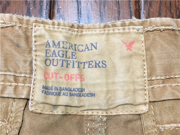 アメリカンイーグル AMERICAN EAGLE ユーズド加工 ハーフパンツ ３２ 汚れ 擦れ カーゴタイプ ショートパンツ ショーツ 短パン ハーフパン_画像3