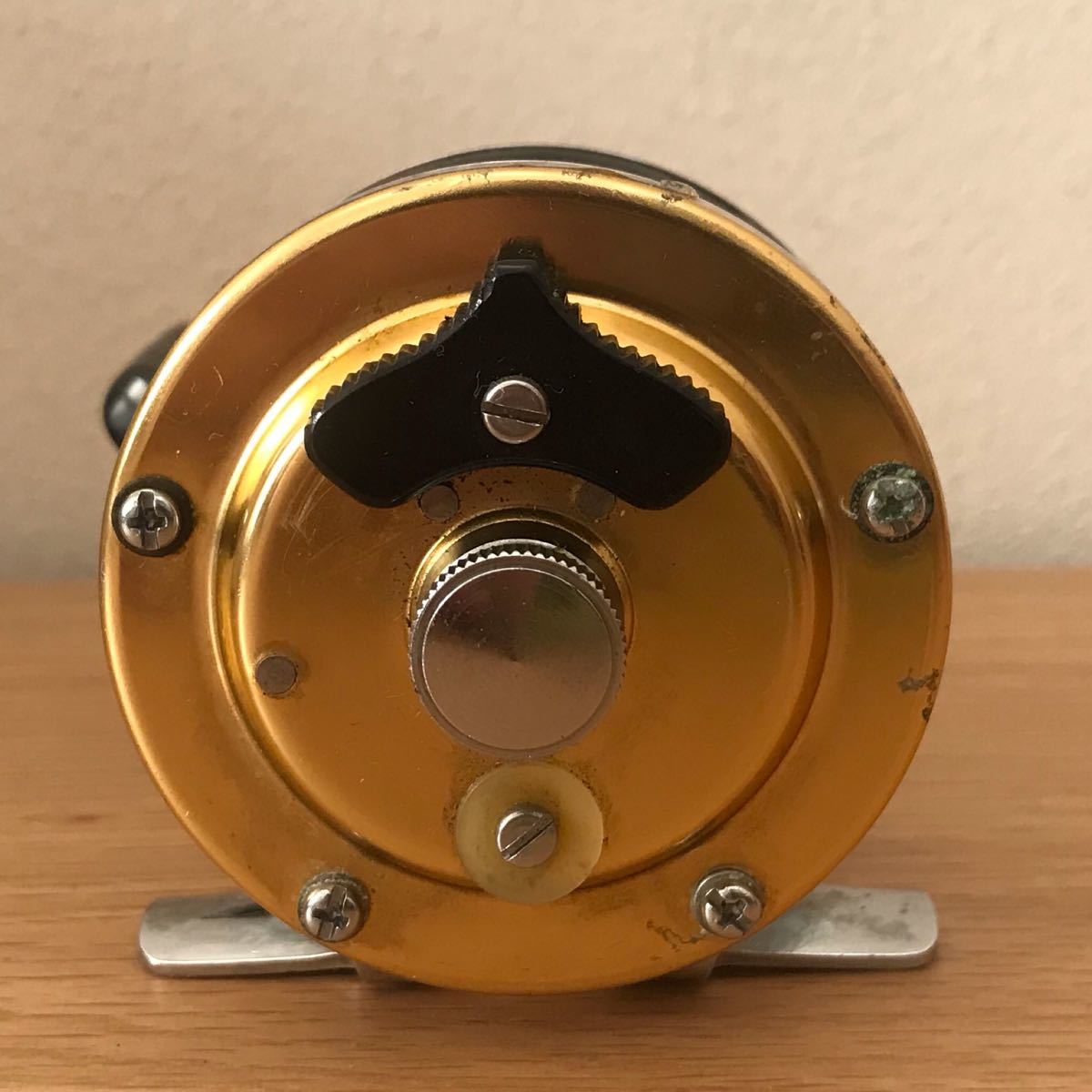 Daiwa ダイワ CORONET II コロネット2 金コロ オールド 小型両軸 Daiwa ダイワ CORONET II コロネット2 金コロ オールド 小型両軸