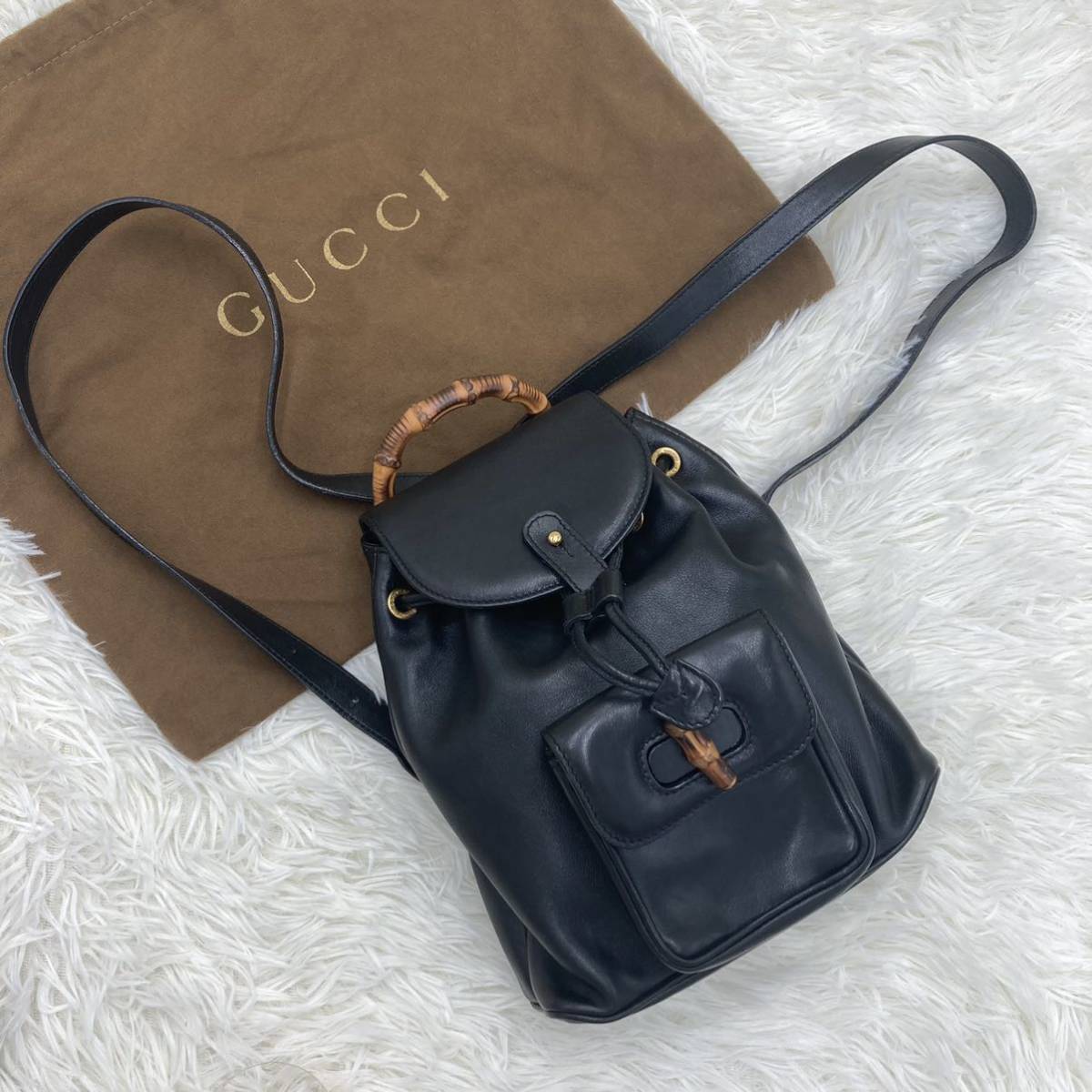 GUCCI グッチ リュック バンブー ターンロック 巾着 レザー 黒