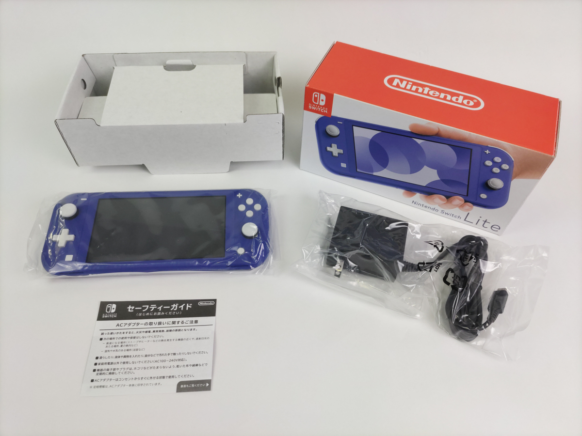 Nintendo Switch Lite ニンテンドー スイッチライト ブルー 本体 充電