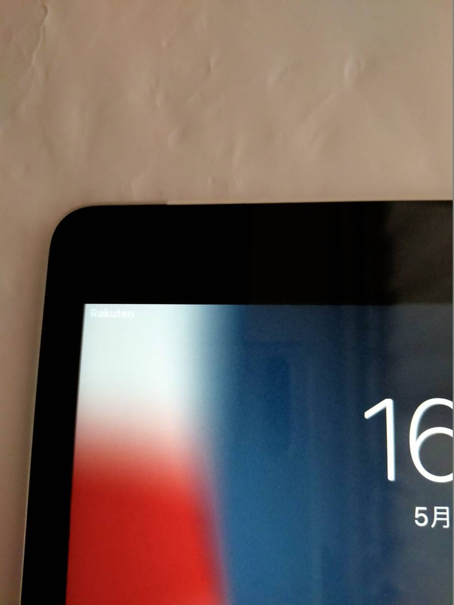 ほぼ新品 iPad 第9世代 64GB バッテリー100% 充電0回 10.2インチ