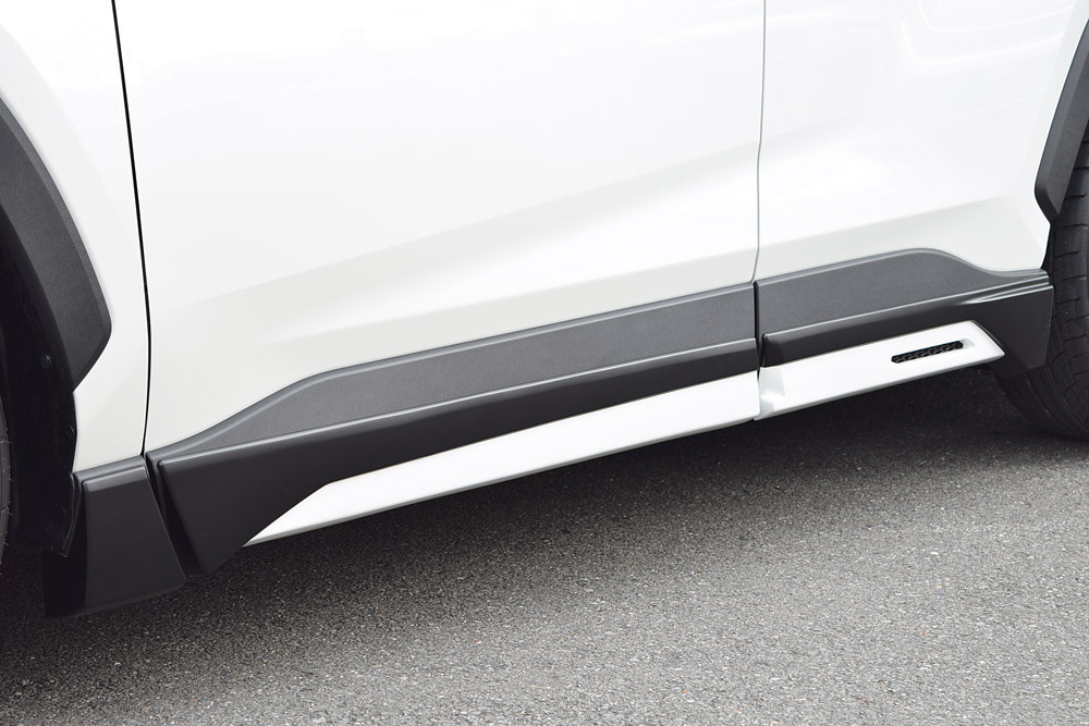 トヨタRAV4 AXAH54 MODELLISTA サイドスカート塗装済み-