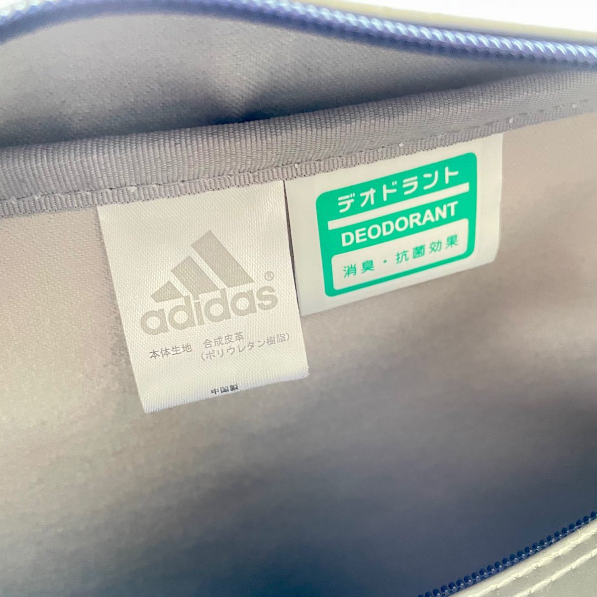 美品 adidas エナメルバッグ スポーツバック シルバー|Yahoo 美品 adidas エナメルバッグ スポーツバック シルバー|Yahoo