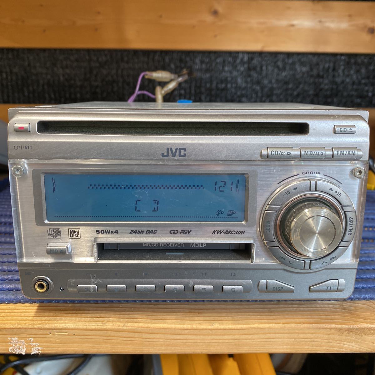 JVC CD/MD player KW-MC300