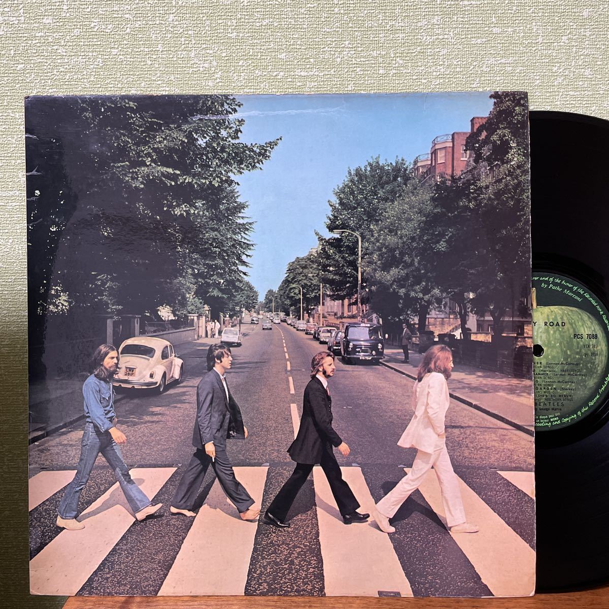 ワンピなど最旬ア！ THE BEATLES ABBEY ROADS UK盤 PCS7088 洋楽 