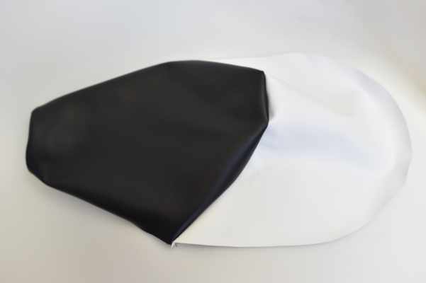 縫製済 FTR223 シート レザー 表皮 生地 黒 白 seat leather black white cover honda_画像1