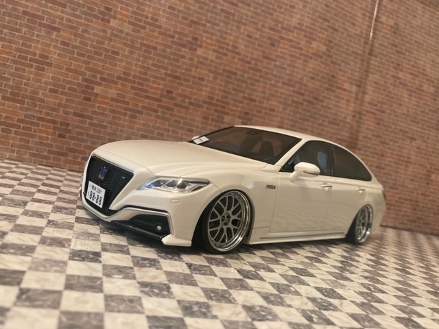 1/18 トヨタ 220 クラウン 3.5 RS Advance BBS カスタム_画像1