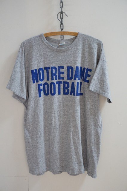 定番人気! ヴィンテージ FOOTBALL NOTREDAME プリントTシャツ 88/12