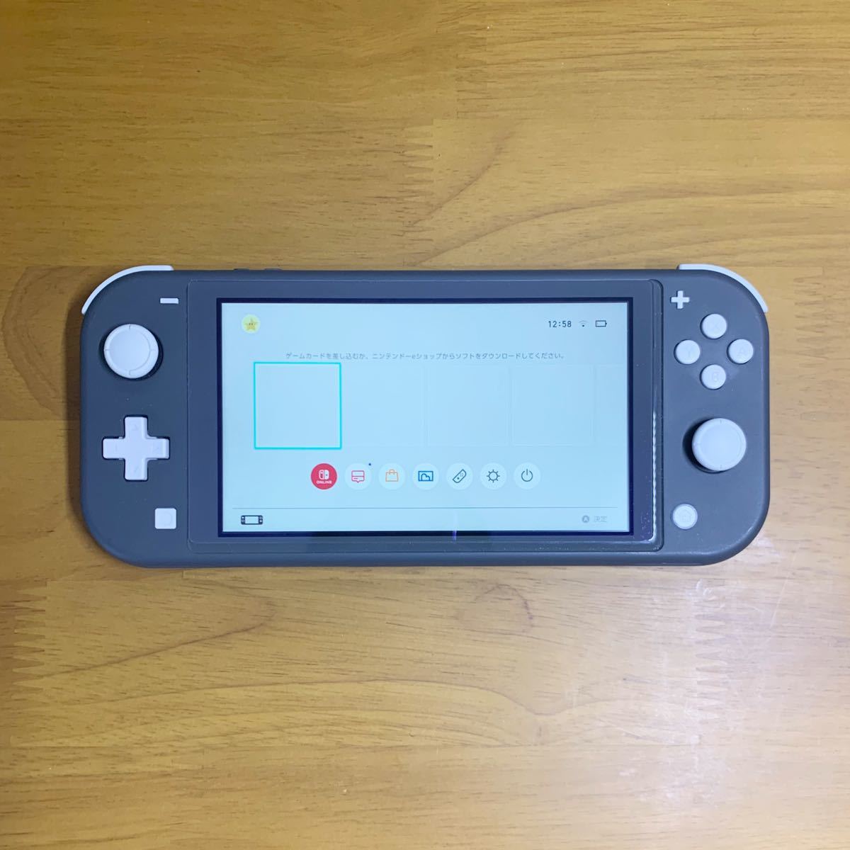 Nintendo Switch Lite 任天堂スイッチライト ブラック 本体 充電器 ハードカバー